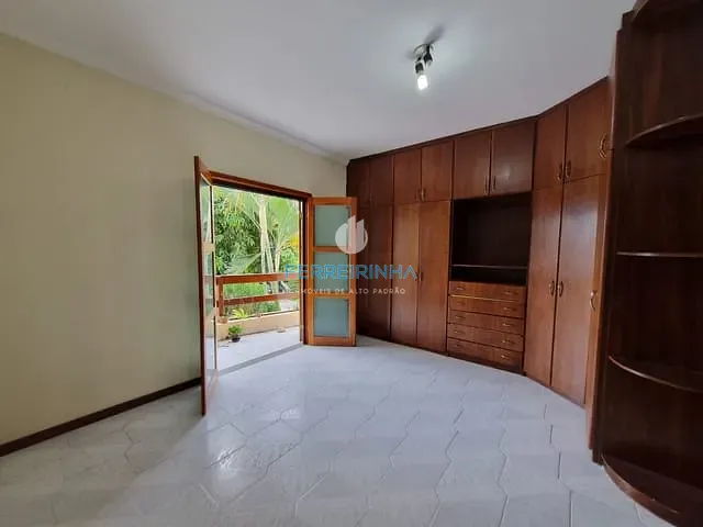 Casa com 274m² 3 quartos e 3 banheiros, à venda ou para alugar, no bairro Urbanova em São José dos Campos