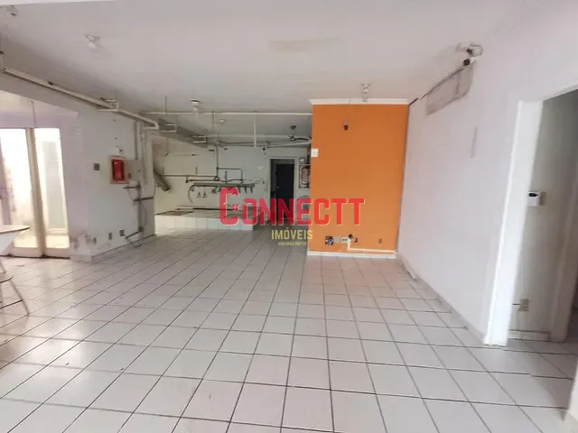 Casa com 315m² 2 quartos e 1 banheiro, para alugar, no bairro Jardim Sumare em Ribeirão Preto