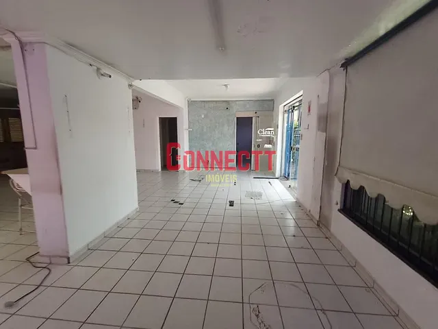 Casa com 315m² 2 quartos e 1 banheiro, para alugar, no bairro Jardim Sumare em Ribeirão Preto