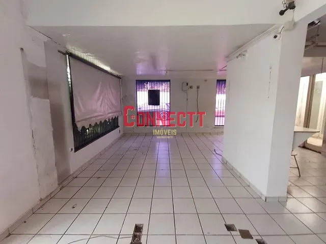 Casa com 315m² 2 quartos e 1 banheiro, para alugar, no bairro Jardim Sumare em Ribeirão Preto