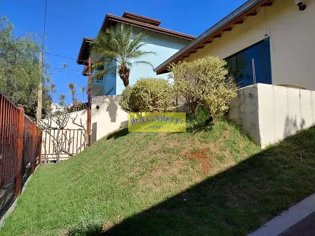 Casa com 350m² 3 quartos e 2 banheiros, à venda, no bairro Jardim Paulista I em Jundiaí