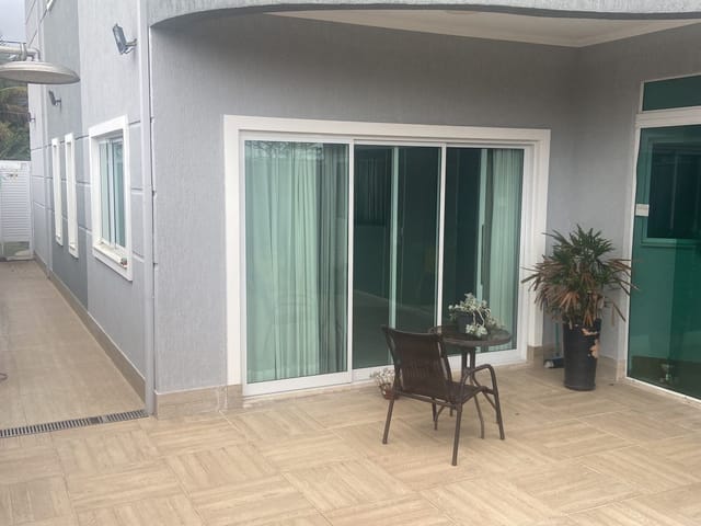 Casa com 250m² 3 quartos e 3 banheiros, à venda, no bairro Urbanova em São José dos Campos