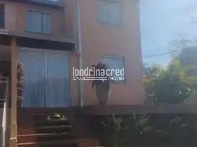 Casa 2 quartos e 2 banheiros, à venda, no bairro Jardim Tókio em Londrina