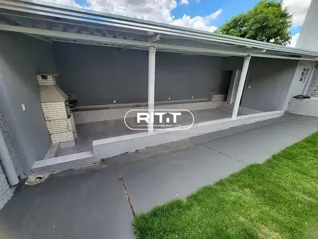 Casa com 350m² 1 quarto e 4 banheiros, à venda, no bairro Jardim Novo Campos Elíseos em Campinas
