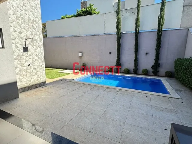 Casa com 380m² 3 quartos e 3 banheiros, à venda, no bairro Vila do Golf em Ribeirão Preto