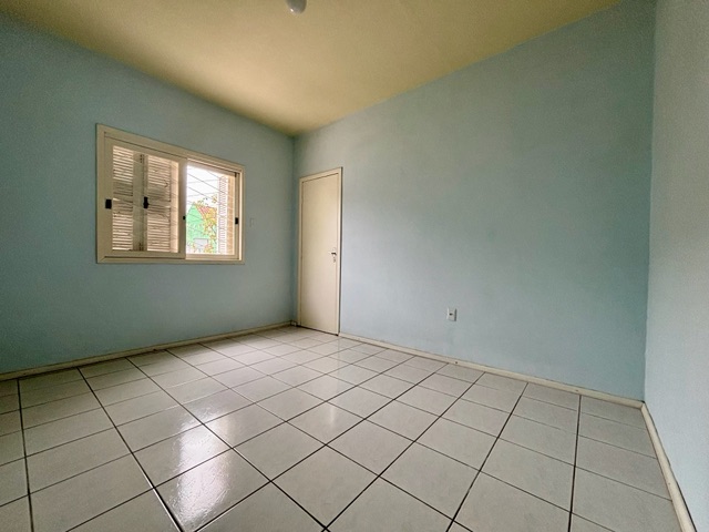 Casa com 225m² 3 quartos e 2 banheiros, à venda, no bairro Fragata em Pelotas