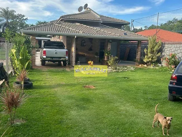 Casa com 800m² 3 quartos e 1 banheiro, à venda, no bairro Aeroporto em Jundiaí
