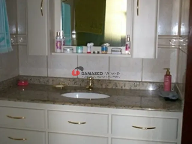 Casa com 302m² 3 quartos e 1 banheiro, à venda, no bairro Prosperidade em São Caetano do Sul