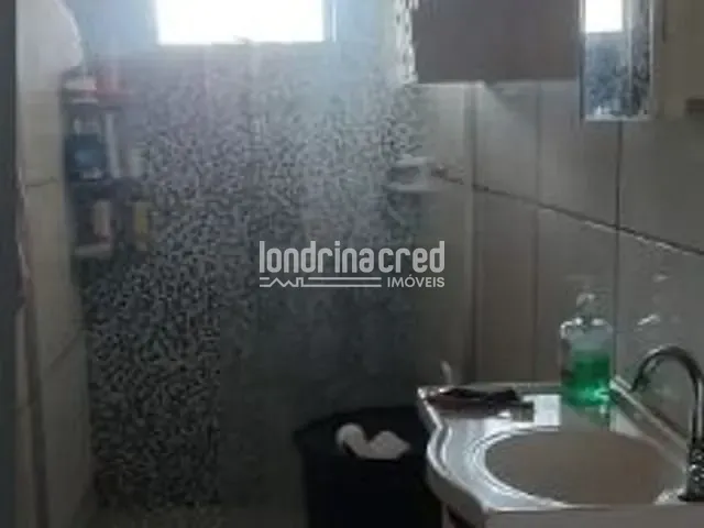 Casa com 300m² 2 quartos e 1 banheiro, à venda, no bairro Vila Romana em Ibiporã
