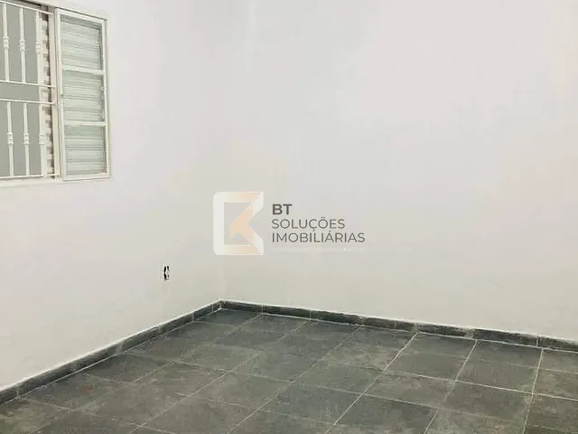Casa com 125m² 2 quartos e 2 banheiros, à venda, no bairro Jardim Itamaracá em Indaiatuba