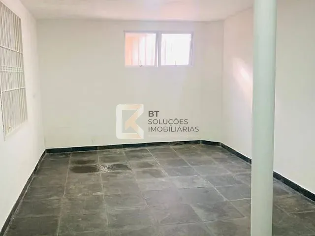Casa com 125m² 2 quartos e 2 banheiros, à venda, no bairro Jardim Itamaracá em Indaiatuba
