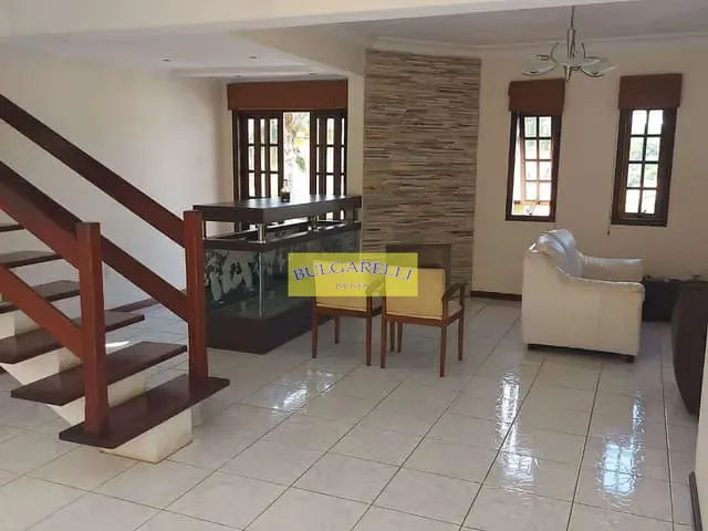 Casa com 350m² 3 quartos e 2 banheiros, à venda, no bairro Jardim Paulista I em Jundiaí