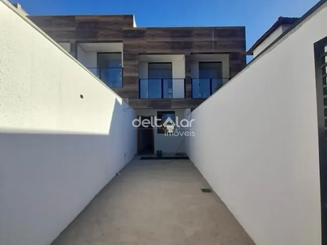 Casa 2 quartos e 3 banheiros, à venda, no bairro Copacabana em Belo Horizonte
