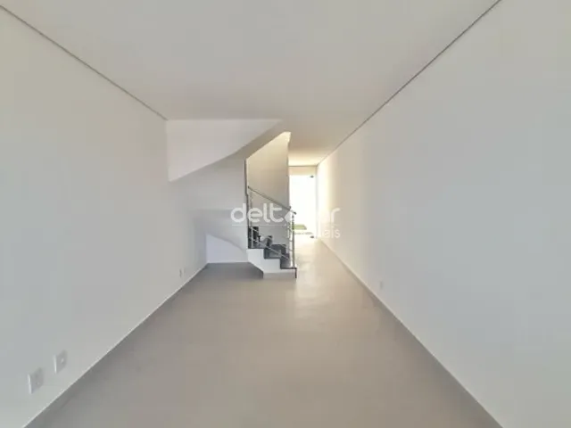 Casa 2 quartos e 3 banheiros, à venda, no bairro Copacabana em Belo Horizonte