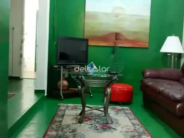 Casa com 60m² 3 quartos e 1 banheiro, para alugar, no bairro Ouro Preto em Belo Horizonte