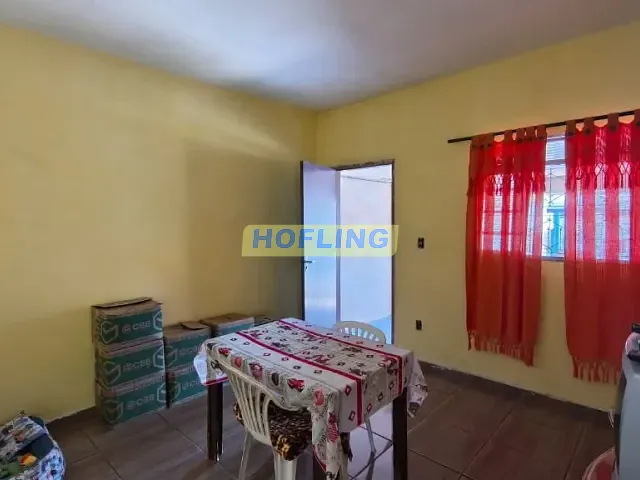 Casa com 125m² 2 quartos e 1 banheiro, à venda, no bairro Jardim Santa Maria em Rio Claro