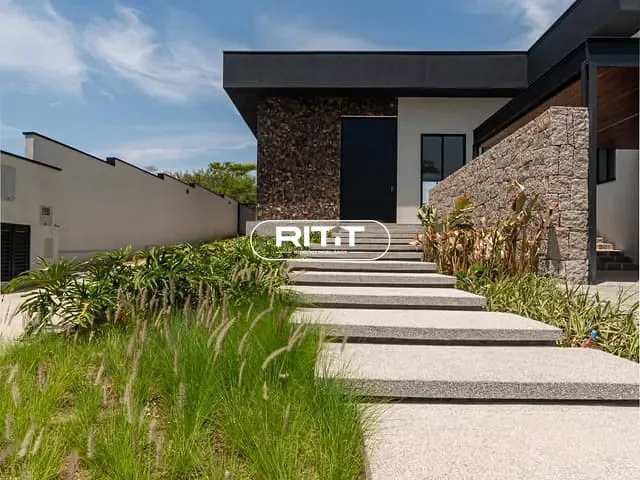 Casa com 1200m² 5 quartos e 8 banheiros, para alugar, no bairro Loteamento Residencial Entre Verdes (Sousas) em Campinas