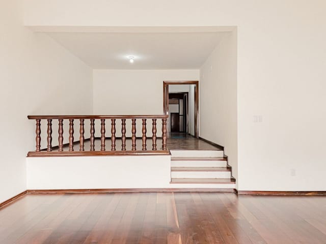Casa com 591m², à venda, no bairro Centro em Pelotas