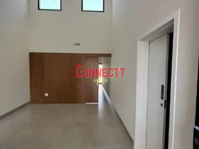 Casa com 250m² 3 quartos e 1 banheiro, à venda, no bairro Bonfim Paulista em Ribeirão Preto