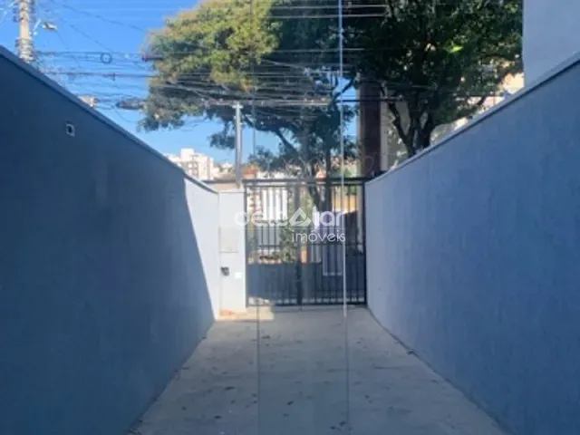 Casa com 122m² 2 quartos e 3 banheiros, à venda, no bairro Santa Mônica em Belo Horizonte