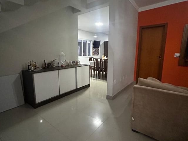 Casa com 260m² 4 quartos e 3 banheiros, à venda, no bairro Urbanova em São José dos Campos