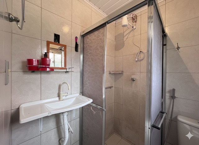 Casa com 90m² 2 quartos e 1 banheiro, à venda, no bairro Centro em Pelotas