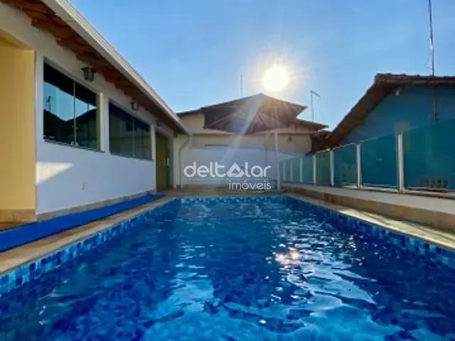 Casa com 369m² 4 quartos e 4 banheiros, à venda, no bairro Candelária em Belo Horizonte