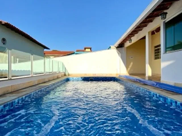 Casa com 369m² 4 quartos e 4 banheiros, à venda, no bairro Candelária em Belo Horizonte