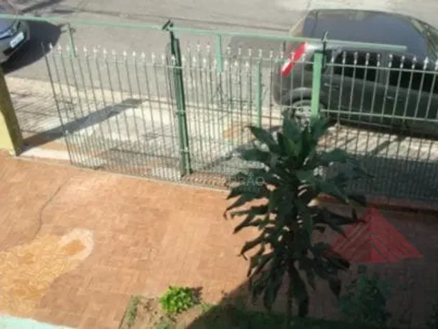 Casa 3 quartos e 2 banheiros, à venda, no bairro Jardim Zaira em Mauá