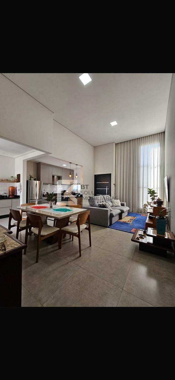 Casa, 3 quartos, 113 m² - Foto 1