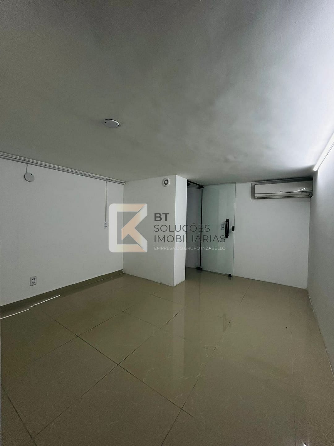 Casa, 1 quarto, 265 m² - Foto 9