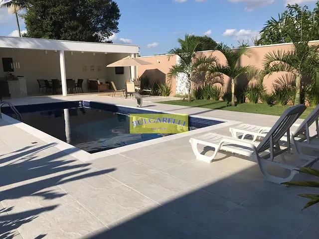 Casa com 1000m² 3 quartos e 3 banheiros, à venda, no bairro Jardim Novo Mundo em Jundiaí