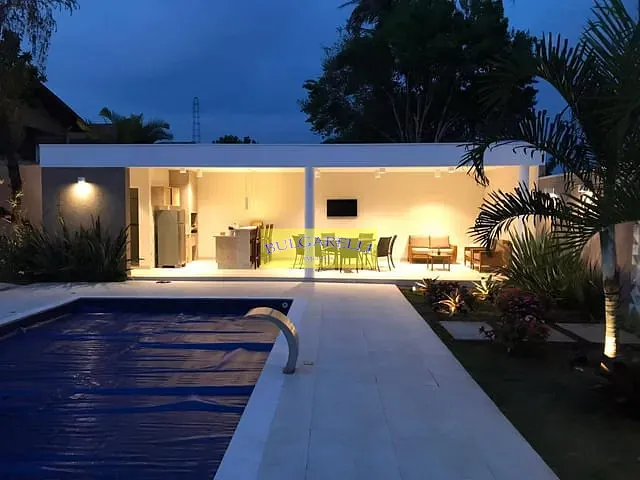 Casa com 1000m² 3 quartos e 3 banheiros, à venda, no bairro Jardim Novo Mundo em Jundiaí