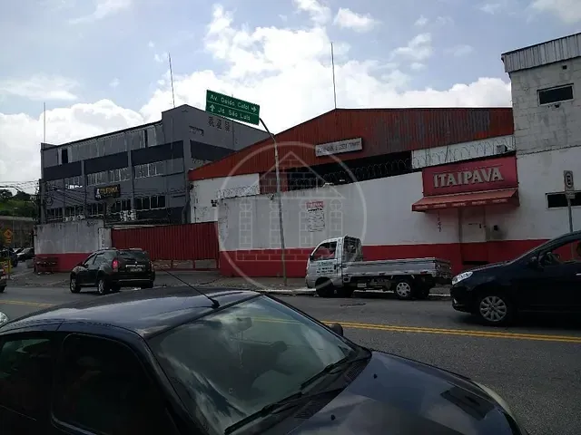 Casa com 250m² 2 quartos e 2 banheiros, à venda, no bairro Jardim São João em São Paulo