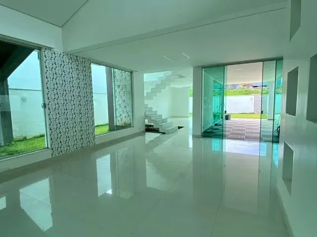 Casa com 490m² 3 quartos e 4 banheiros, à venda ou para alugar, no bairro Condomínio Residencial Jaguary em São José Dos Campos