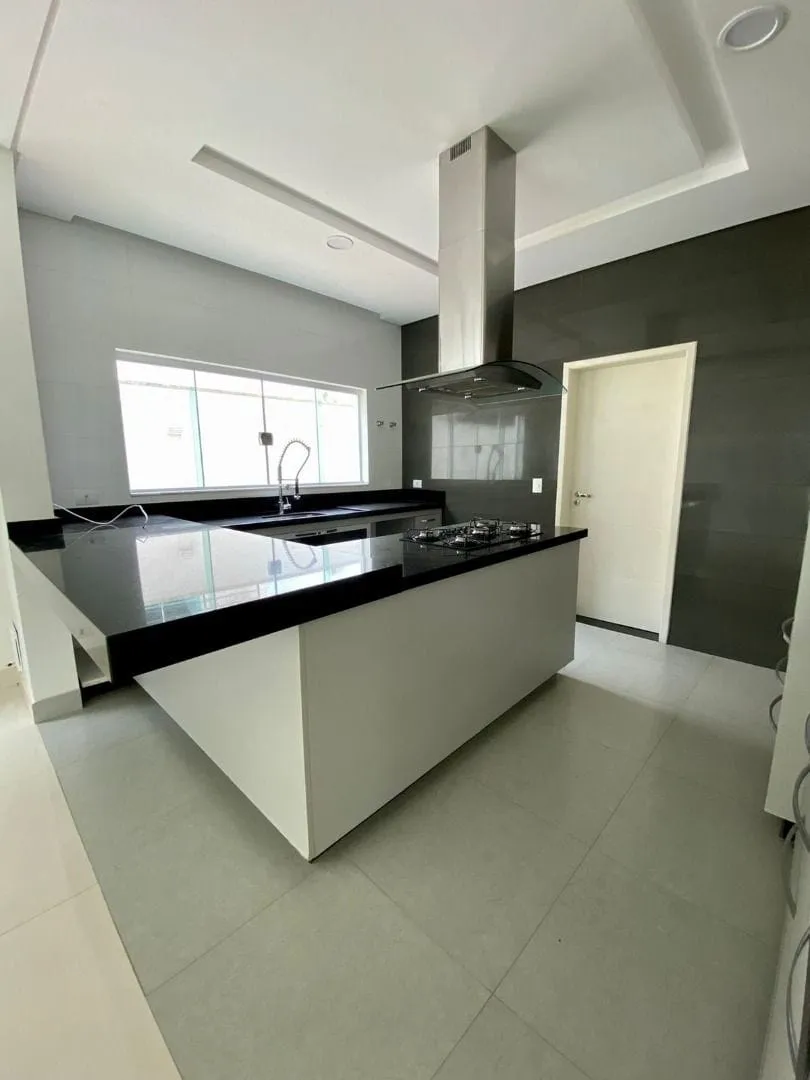 Casa, 3 quartos, 450 m² - Foto 2