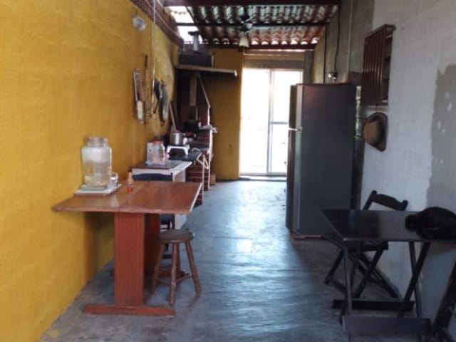 Casa com 150m² 1 quarto e 2 banheiros, à venda, no bairro Colina (Caucaia do Alto) em Cotia