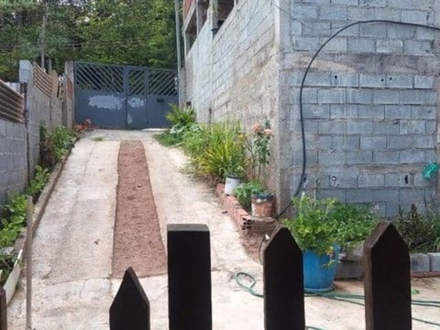 Casa com 350m² 3 quartos e 2 banheiros, à venda, no bairro Jardim Mirador em Itapevi