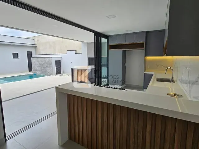 Casa com 300m² 3 quartos e 5 banheiros, à venda, no bairro Jardim Residencial Dona Maria José em Indaiatuba