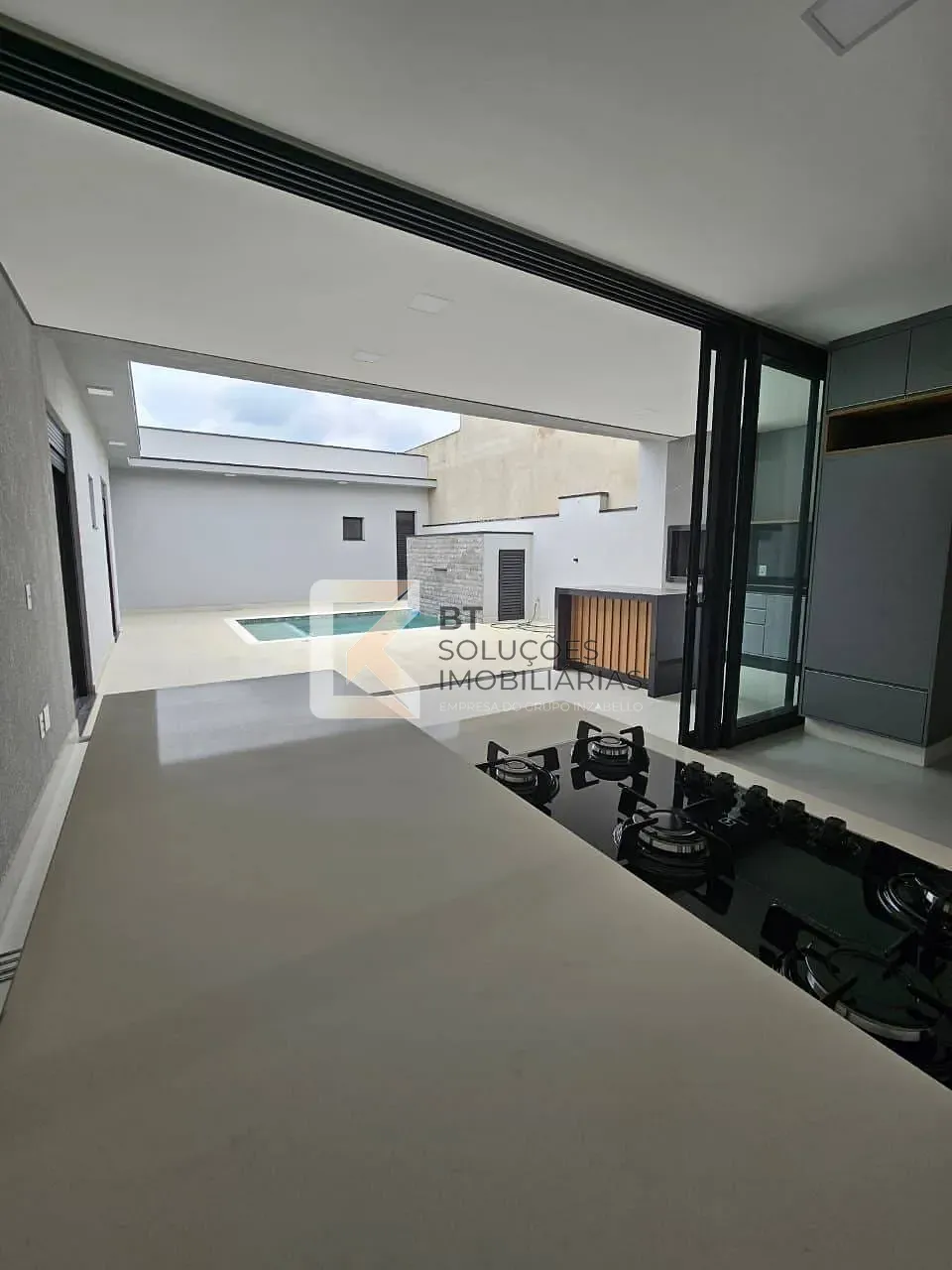 Casa, 3 quartos, 192 m² - Foto 4
