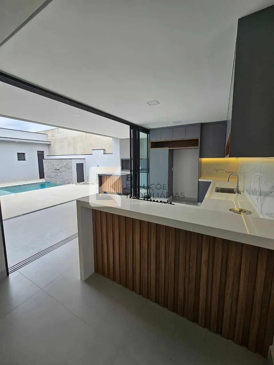 Casa, 3 quartos, 192 m² - Foto 3