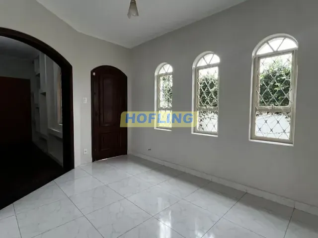 Casa com 297m² 3 quartos e 1 banheiro, à venda, no bairro Alto do Santana em Rio Claro