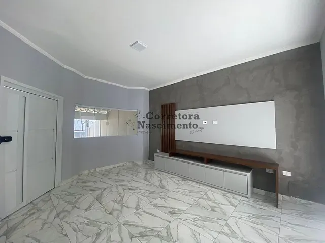 Casa com 207m² 3 quartos e 2 banheiros, à venda, no bairro Loteamento Villa Branca em Jacareí