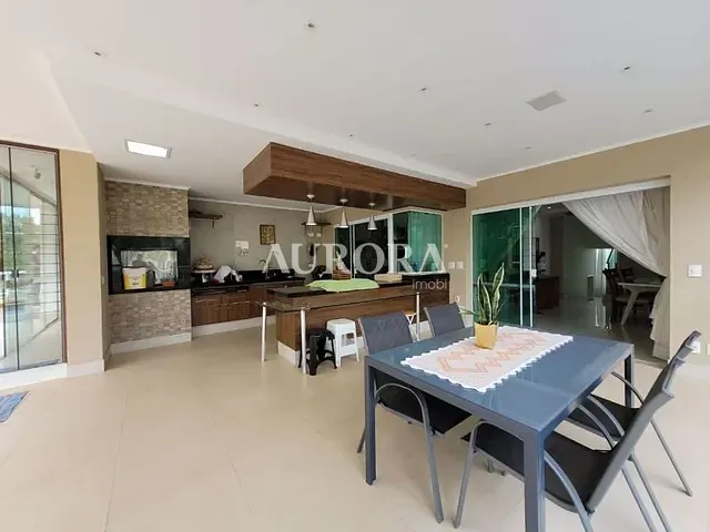Casa 5 quartos e 5 banheiros, à venda, no bairro Vivendas do Arvoredo em Londrina