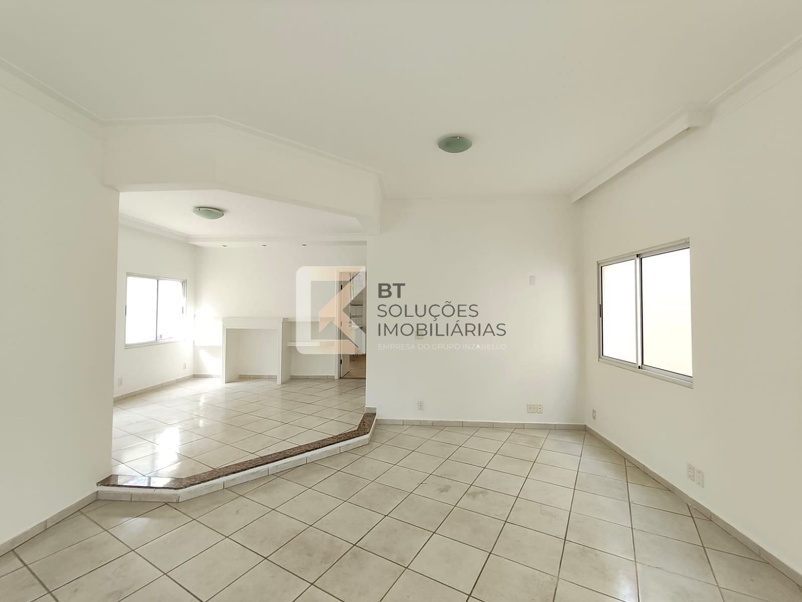 Casa, 3 quartos, 239 m² - Foto 4