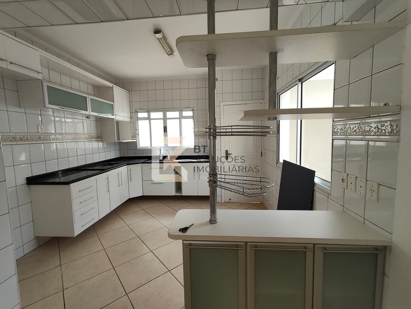 Casa, 3 quartos, 239 m² - Foto 11