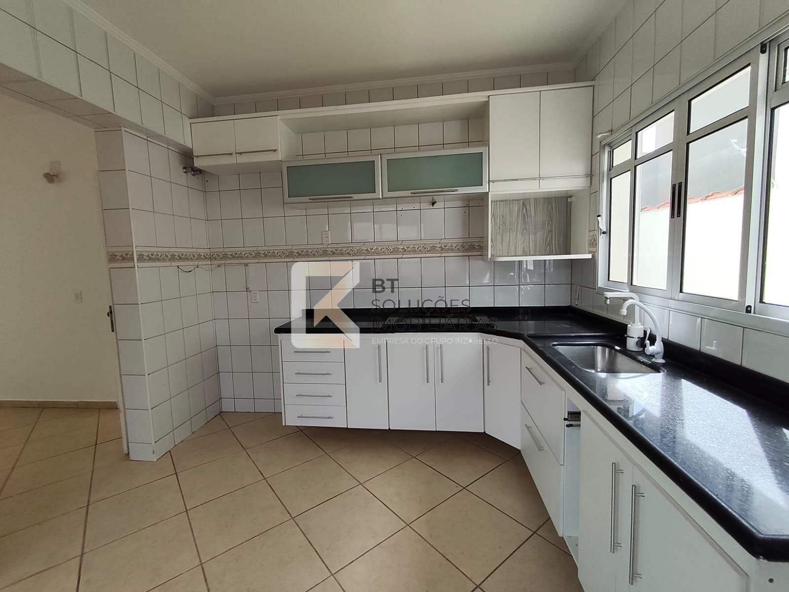 Casa, 3 quartos, 239 m² - Foto 9