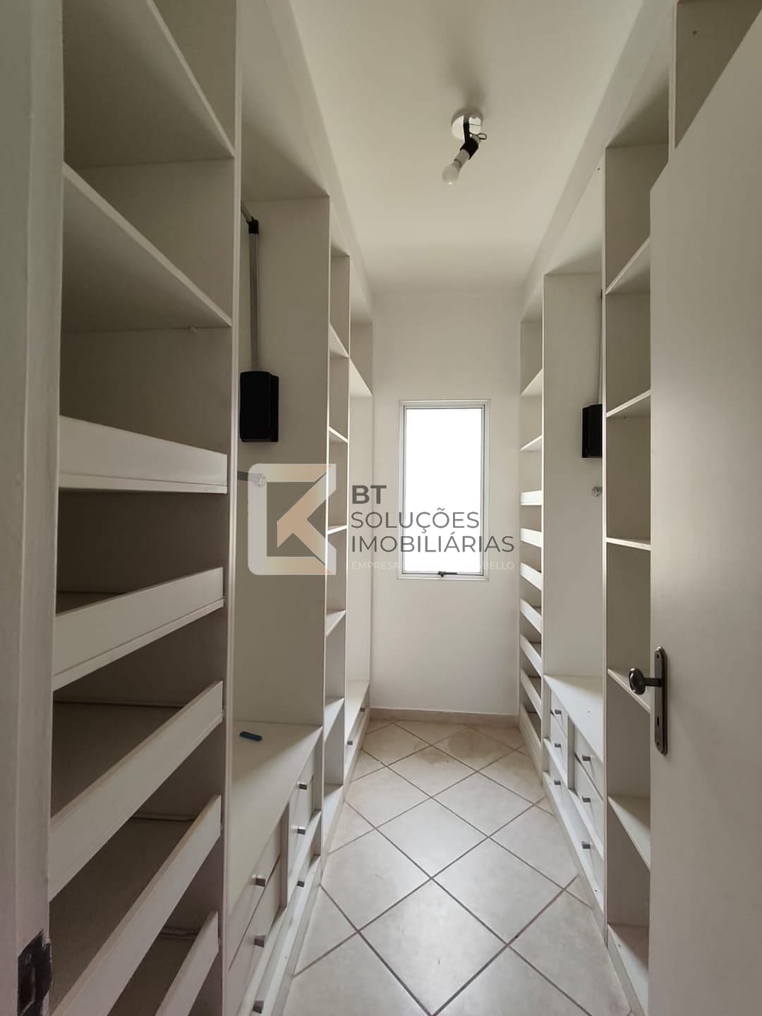 Casa, 3 quartos, 239 m² - Foto 21