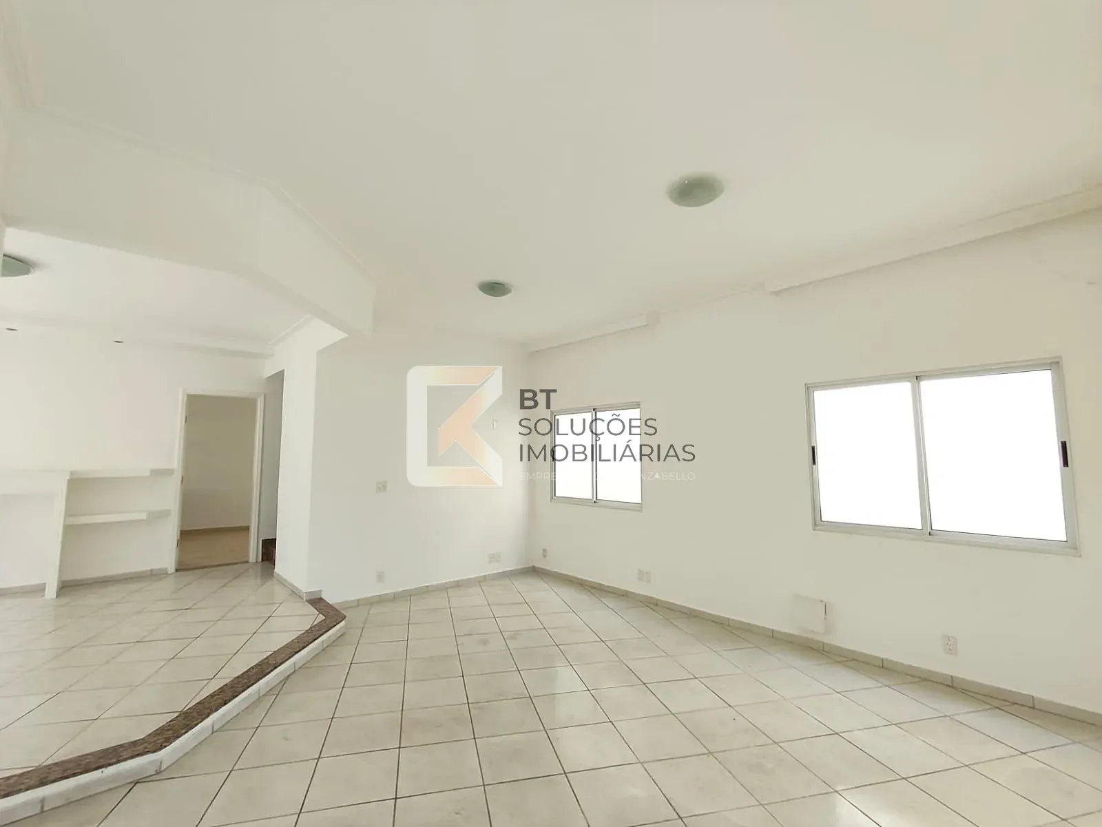 Casa, 3 quartos, 239 m² - Foto 6