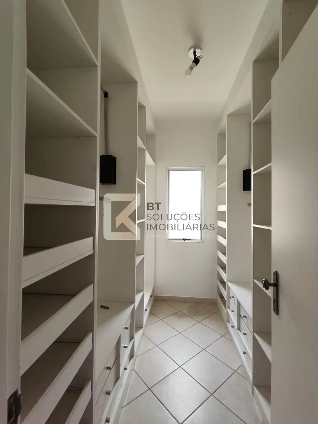 Casa, 3 quartos, 239 m² - Foto 21